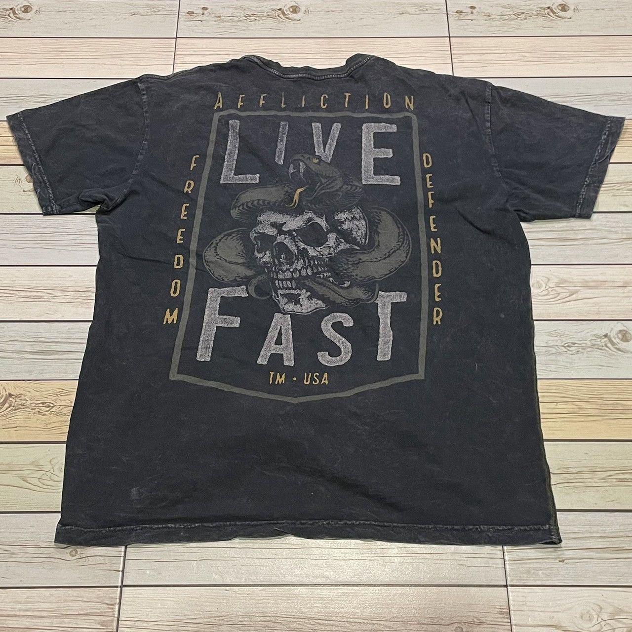 Affliction × Ed Hardy × Tapout Rare Affliction Wings Cross Tee Y2K Style Size US XL / EU 56 / 4 - 1 Thumbnail