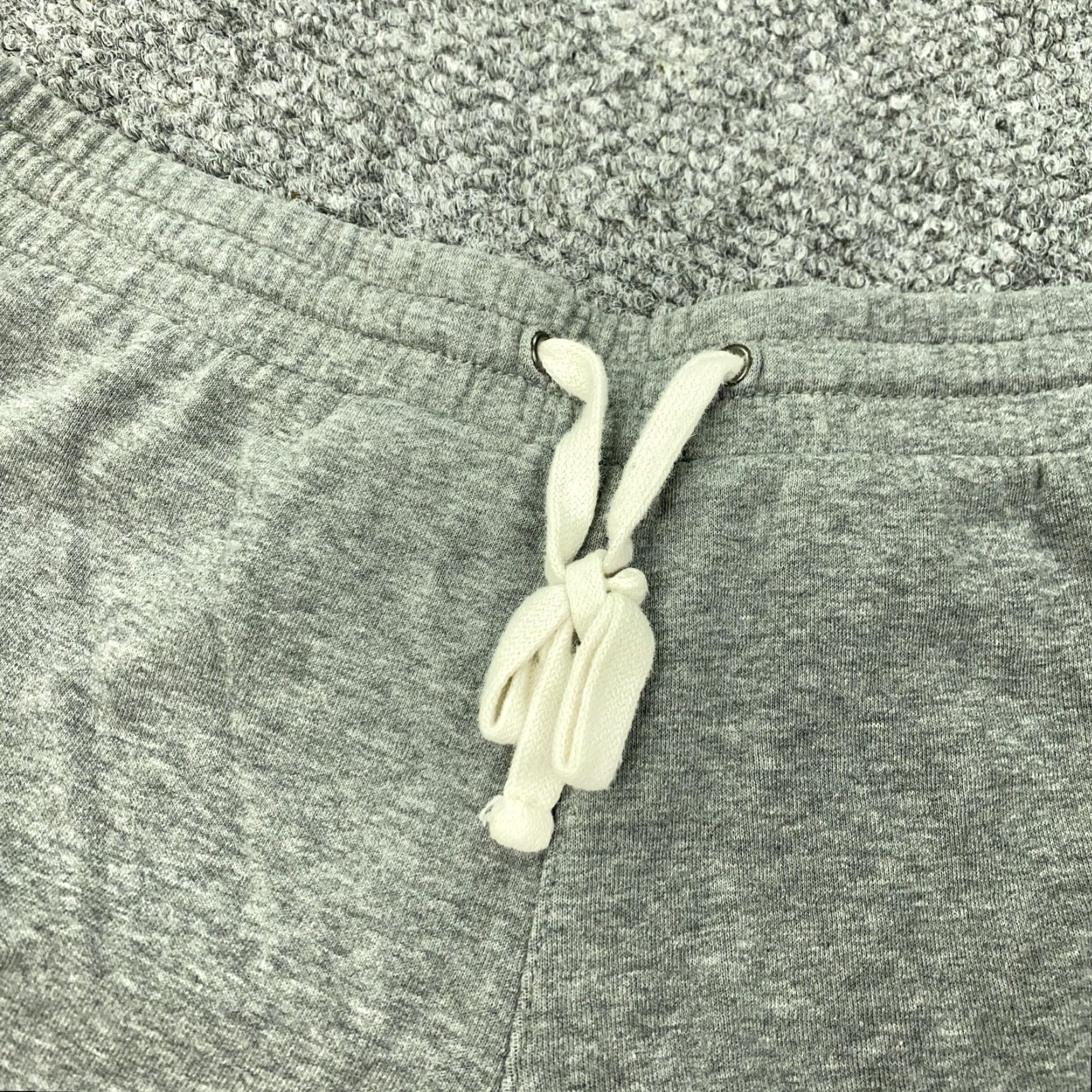 Madewell Madewell Shorts Womens Small Gray Fleece Lounge Drawstring Elastic Waist Casual Size 28" / US 6 / IT 42 - 2 Thumbnail