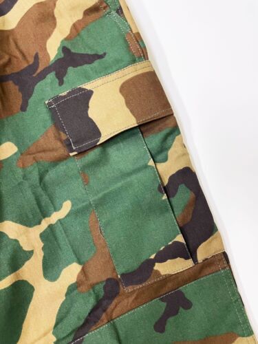 Rothco Vintage deadstock Rothco woodland Camo BDU cargo pants Pants Size US 31 - 3 Thumbnail