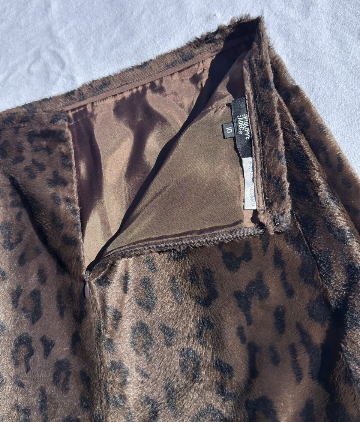 Bloomingdale's × Vintage 90s Bloomingdale's Brown faux fur leopard print skirt Size 32" / US 10 / IT 46 - 2 Thumbnail