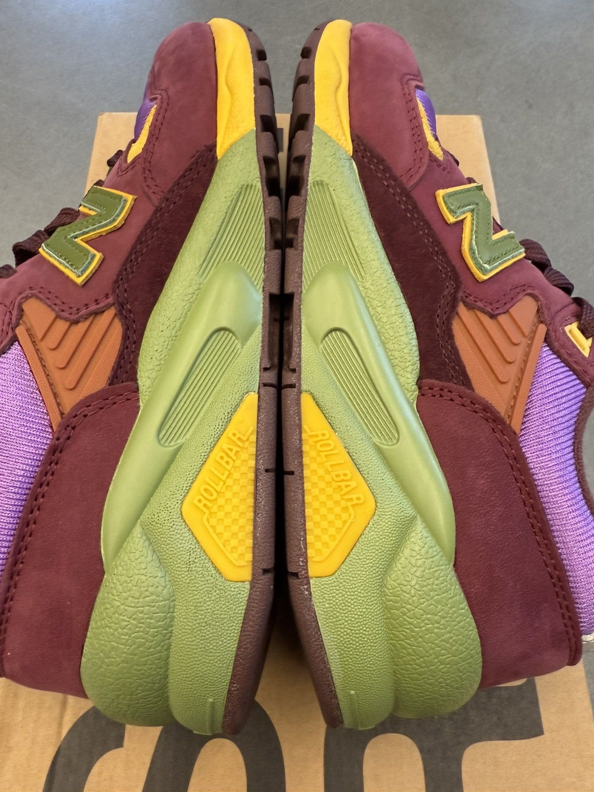 New Balance × Stray Rats 2022 New Balance 580 Stray Rats Maroon Purple Size US 5 / EU 37 - 4 Thumbnail