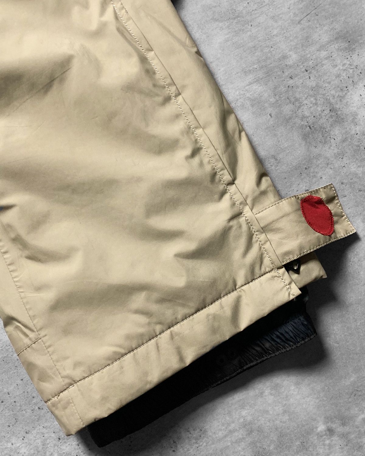 Prada Prada Nylon Ski Pants - 42 Size US 26 / EU 42 - 11 Thumbnail