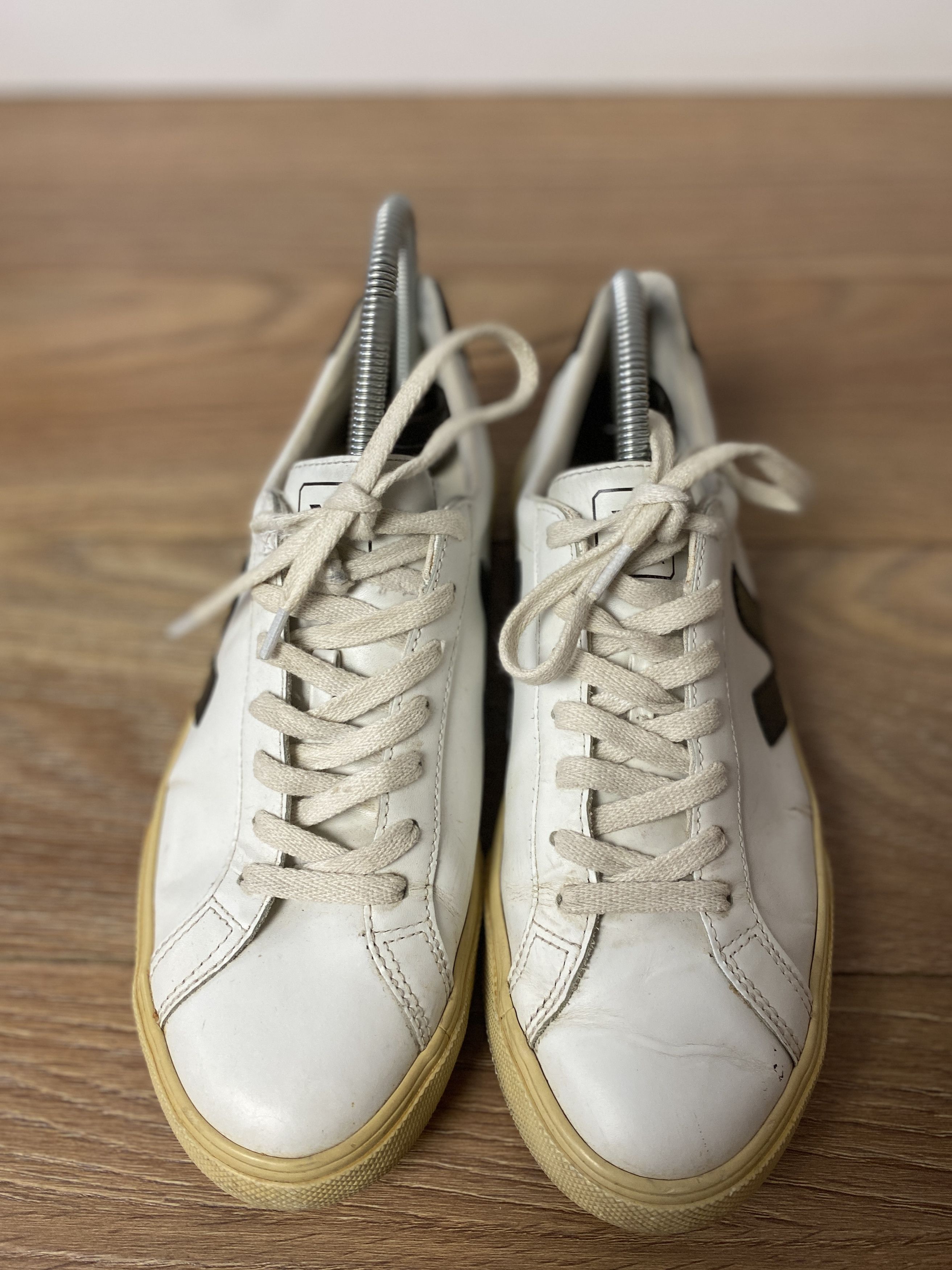 Veja Veja low top sneakers shoes Size US 9 / IT 39 - 2 Thumbnail
