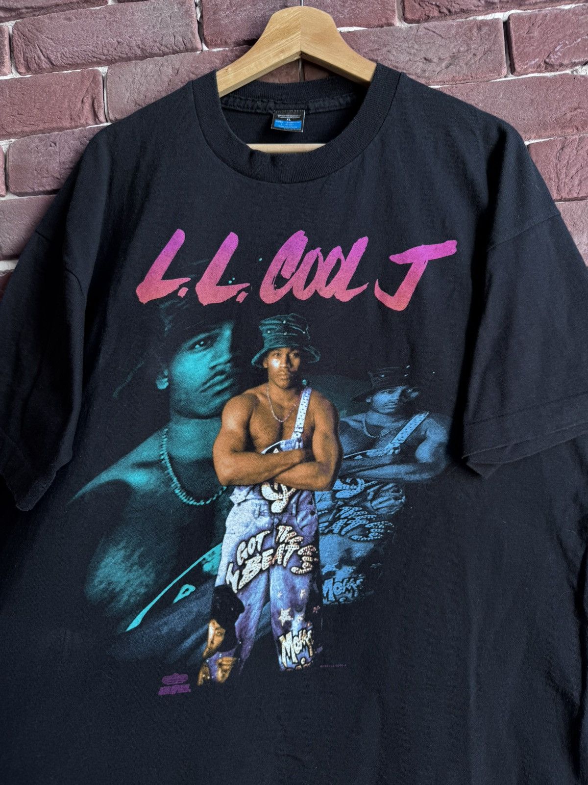 Band Tees Vintage LL Cool J 1991 Rap Band T-shirt 90s Grail Rare Hype Size US XL / EU 56 / 4 - 4 Thumbnail