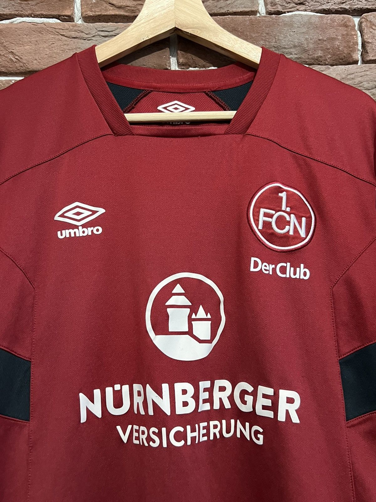 Umbro Umbro Fc Nürnberg 2019-2020 Home Jersey T-Shirt Size US L / EU 52-54 / 3 - 3 Thumbnail