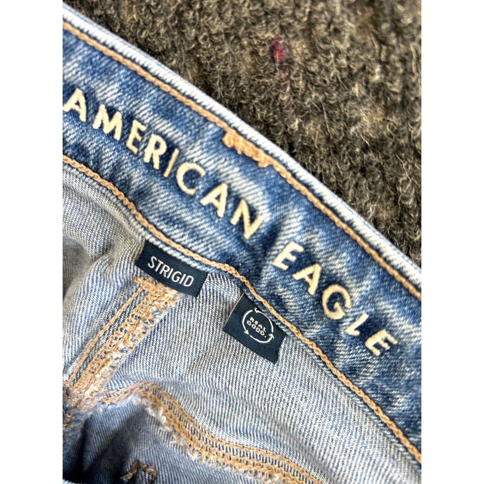 American Eagle Outfitters American Eagle Outfitters Mom Jeans Womens 10 Regular Distressed Stretch Blue Denim Regular Rise 28in 5-Pocket Boots Size 32" / US 10 / IT 46 - 3 Thumbnail