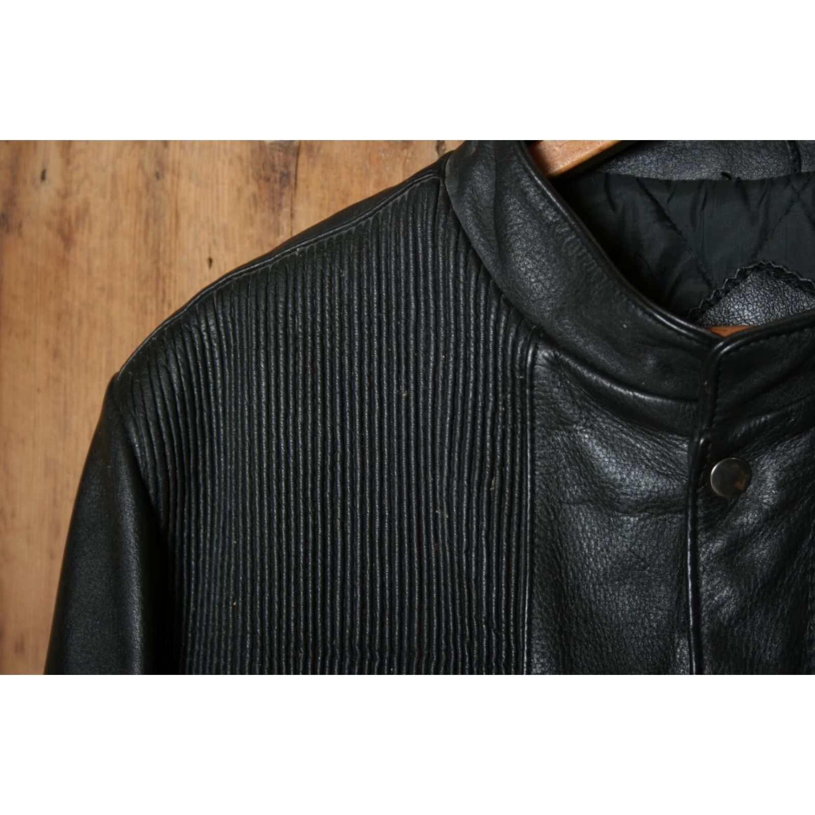 Ben Sherman VINTAGE Bermans Leather Jacket Mens BERMANS Ribbed Stretch Quilt Lined Insulated Zip Sz. 42 Black Motorcycle Jacket Size US XS / EU 42 / 0 - 5 Thumbnail