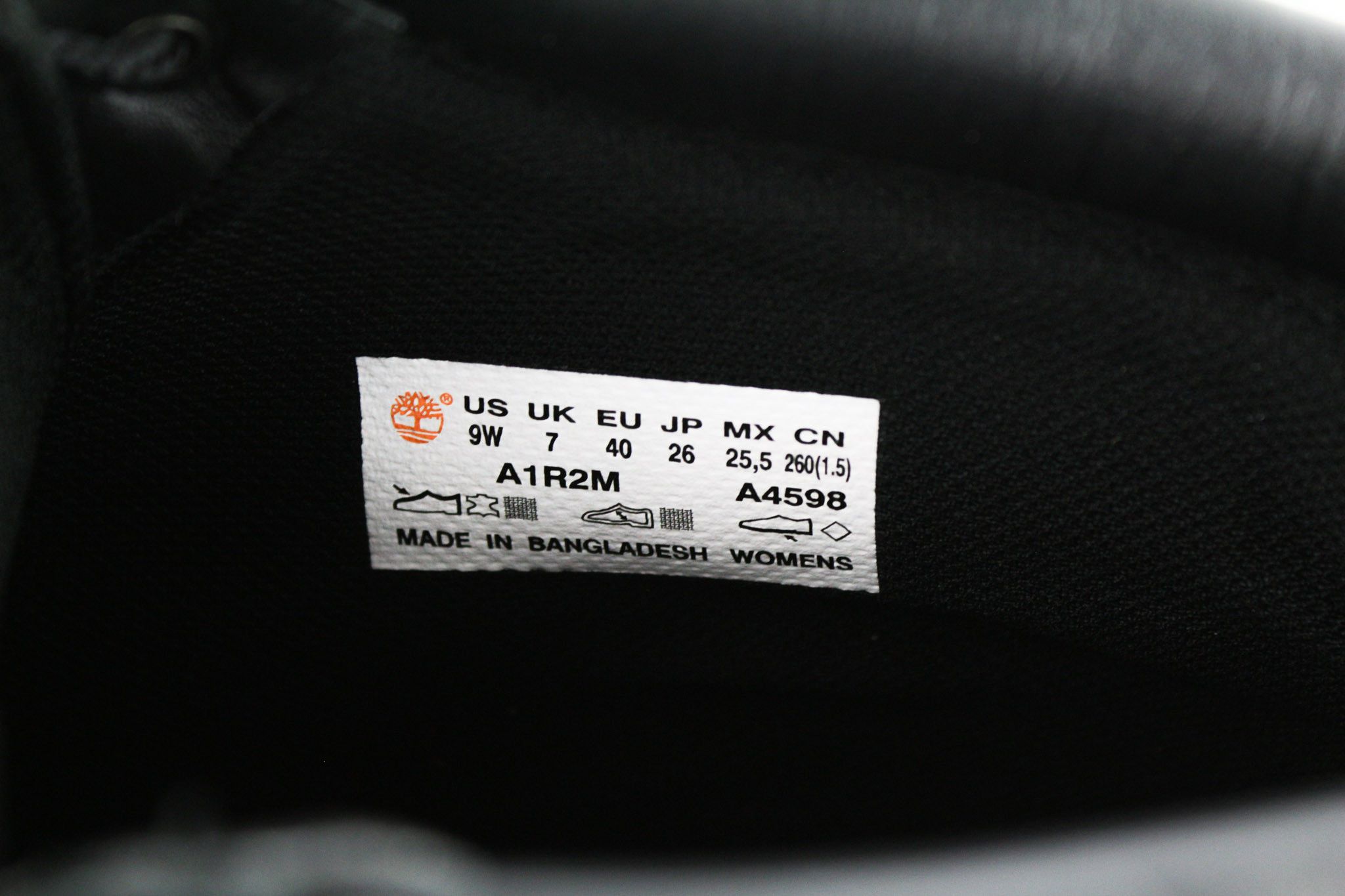 Timberland A1R2M UK7 Black Ortholite Leather 79847 Size US 9 / IT 39 - 12 Thumbnail