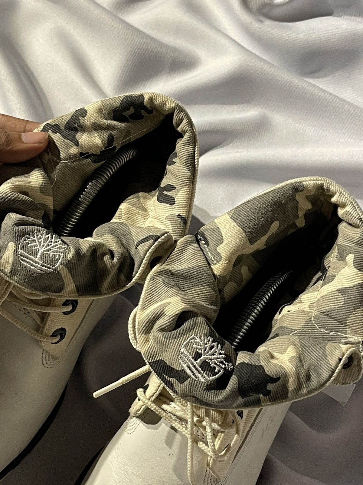 Timberland TIMBERLAND BOOTS WHITE CAMO Size US 7.5 / EU 40-41 - 11 Thumbnail