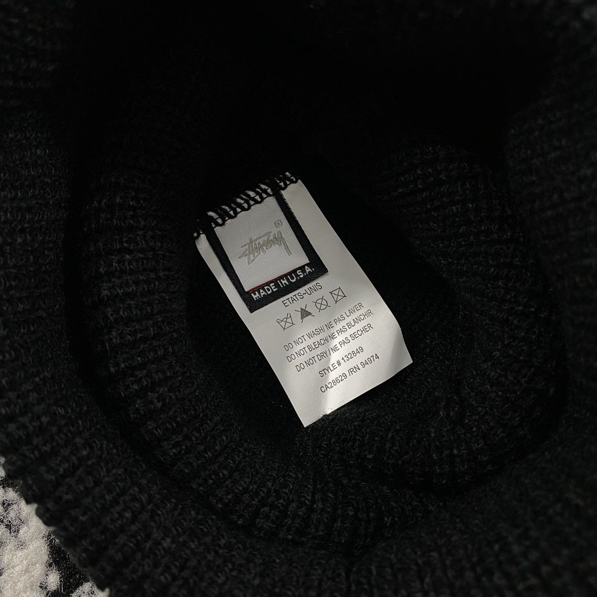 Other STUSSY MADE IN USA OVAL BEANIE HAT BLACK Size ONE SIZE - 4 Thumbnail