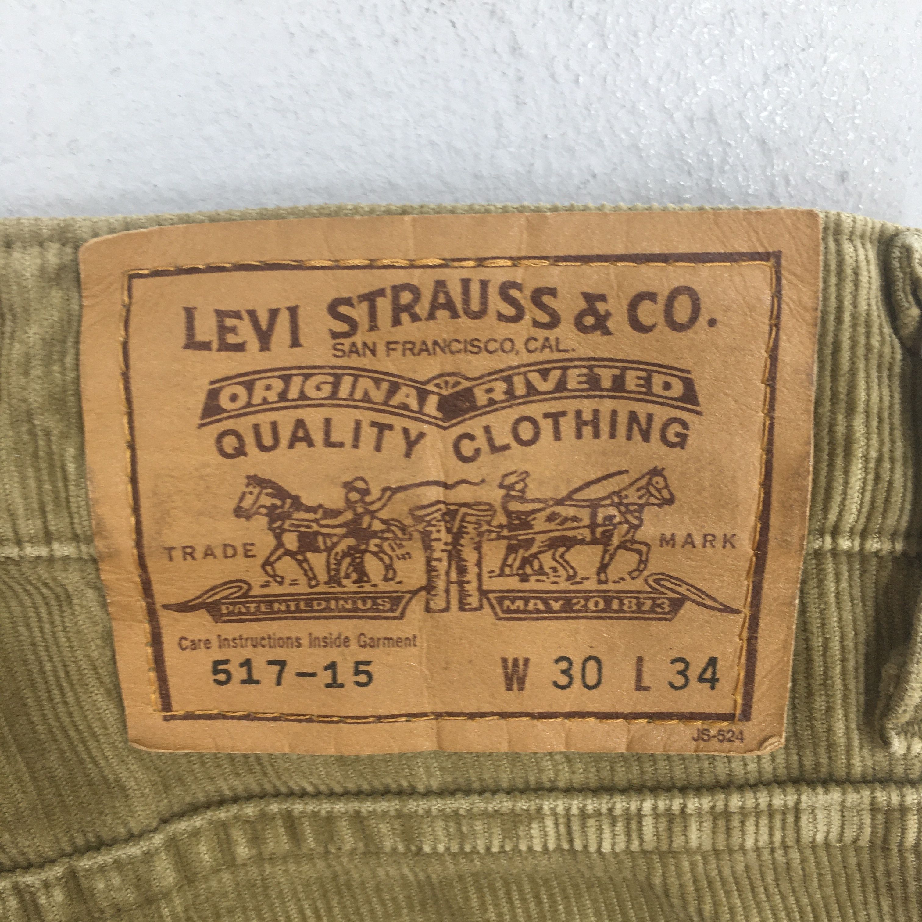 Levi's 29x32.5 Vintage Levi's 517 Corduroy Bootcut Pants S2005 Size US 29 - 12 Thumbnail