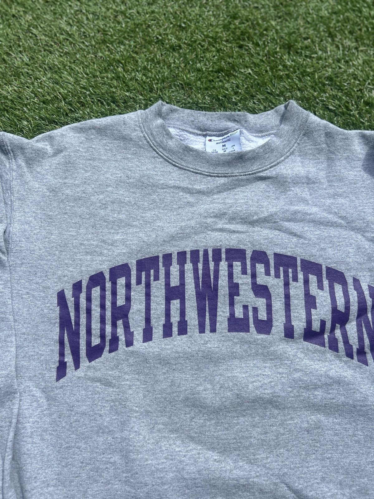 NCAA Northwestern University Champion Sweatshirt Size US M / EU 48-50 / 2 - 2 Thumbnail