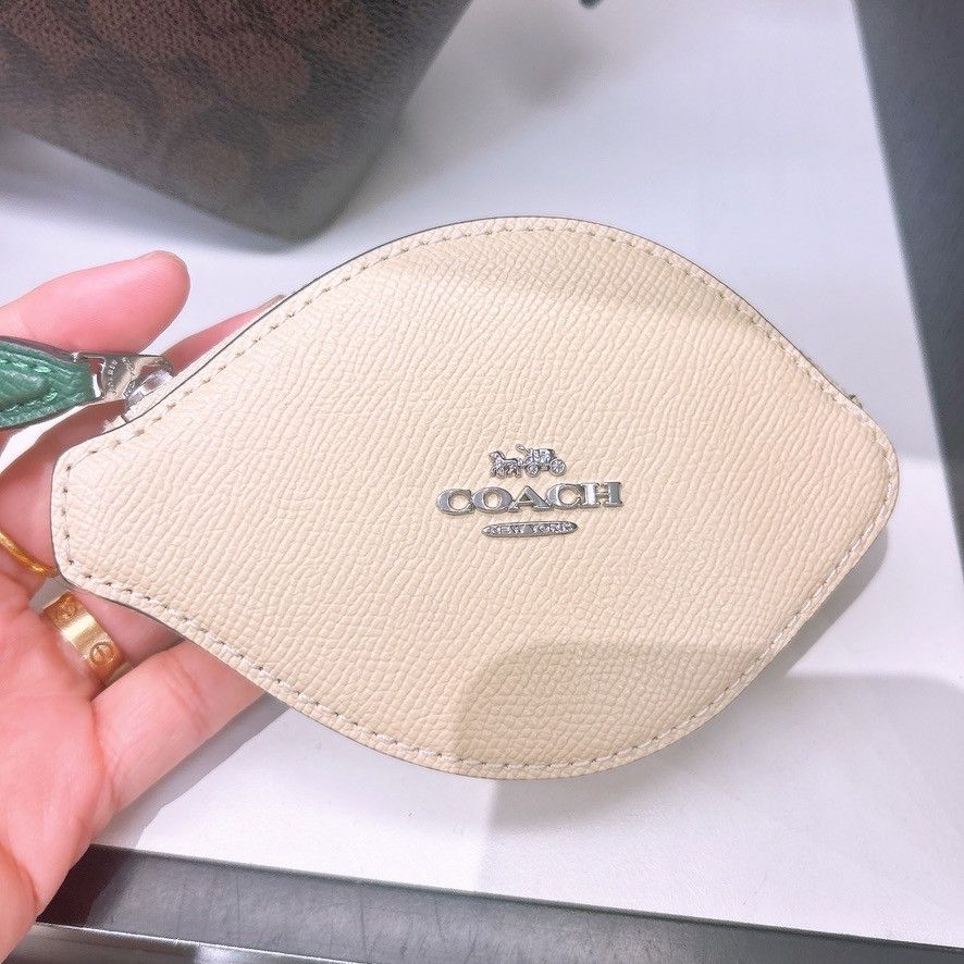 Coach Lemon Coin Case CAN30 Size ONE SIZE - 1 Thumbnail