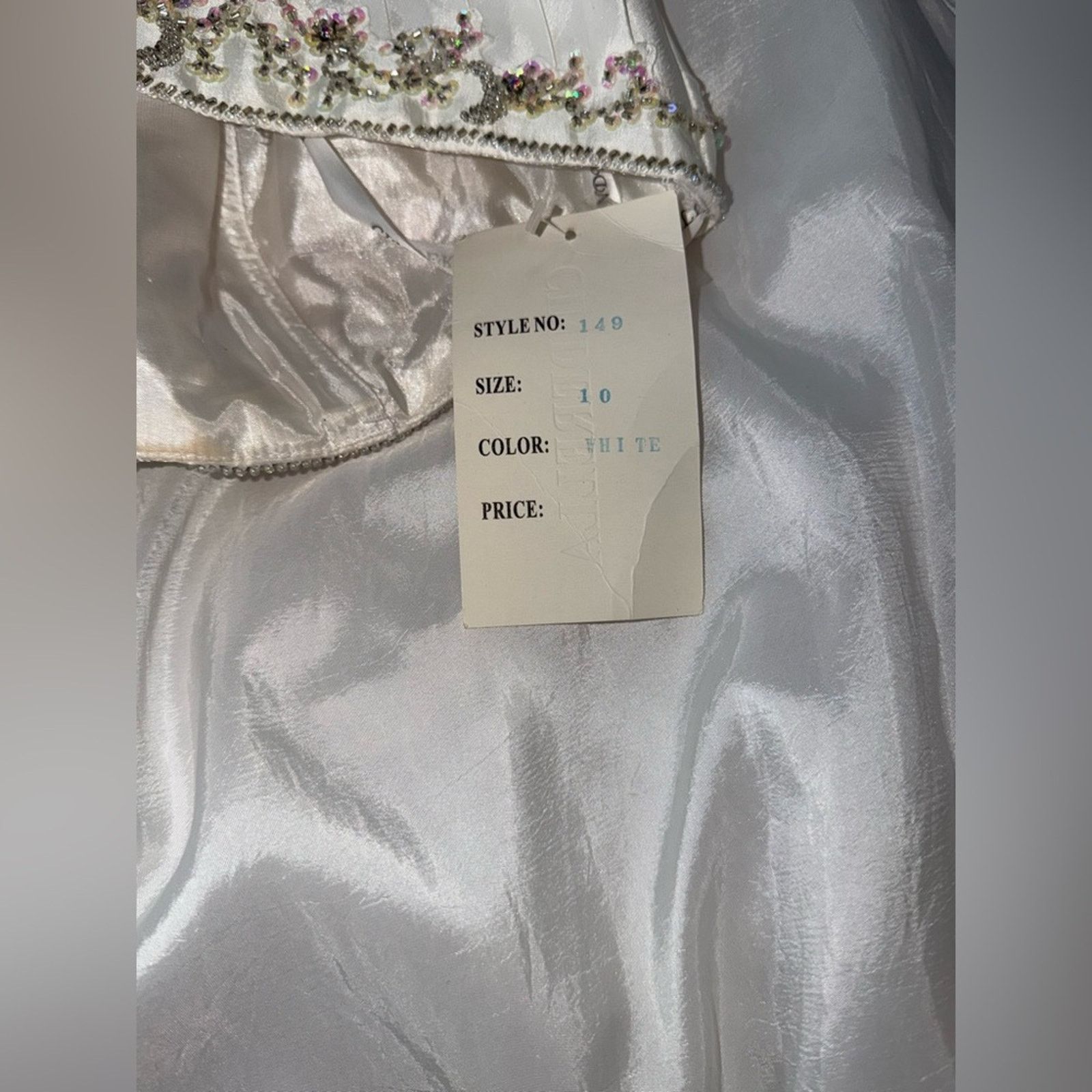 Other Beautiful New Vintage Y2K Cinderella Bridal Wedding Gown Size L / US 10 / IT 46 - 10 Thumbnail