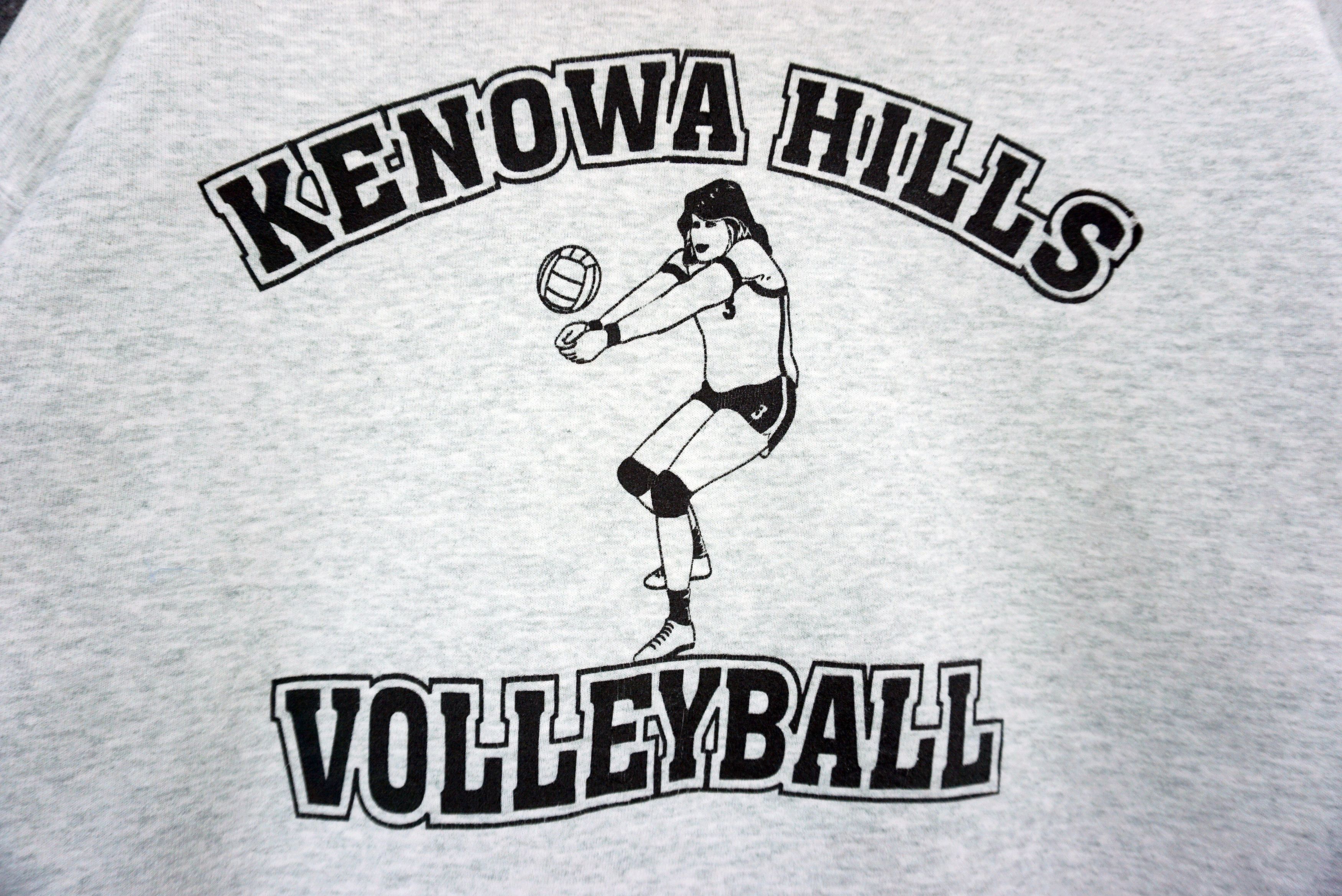Fruit Of The Loom Vintage Kenowa Hills Volleyball Hoodie Heavy Cotton USA Size US XL / EU 56 / 4 - 9 Thumbnail