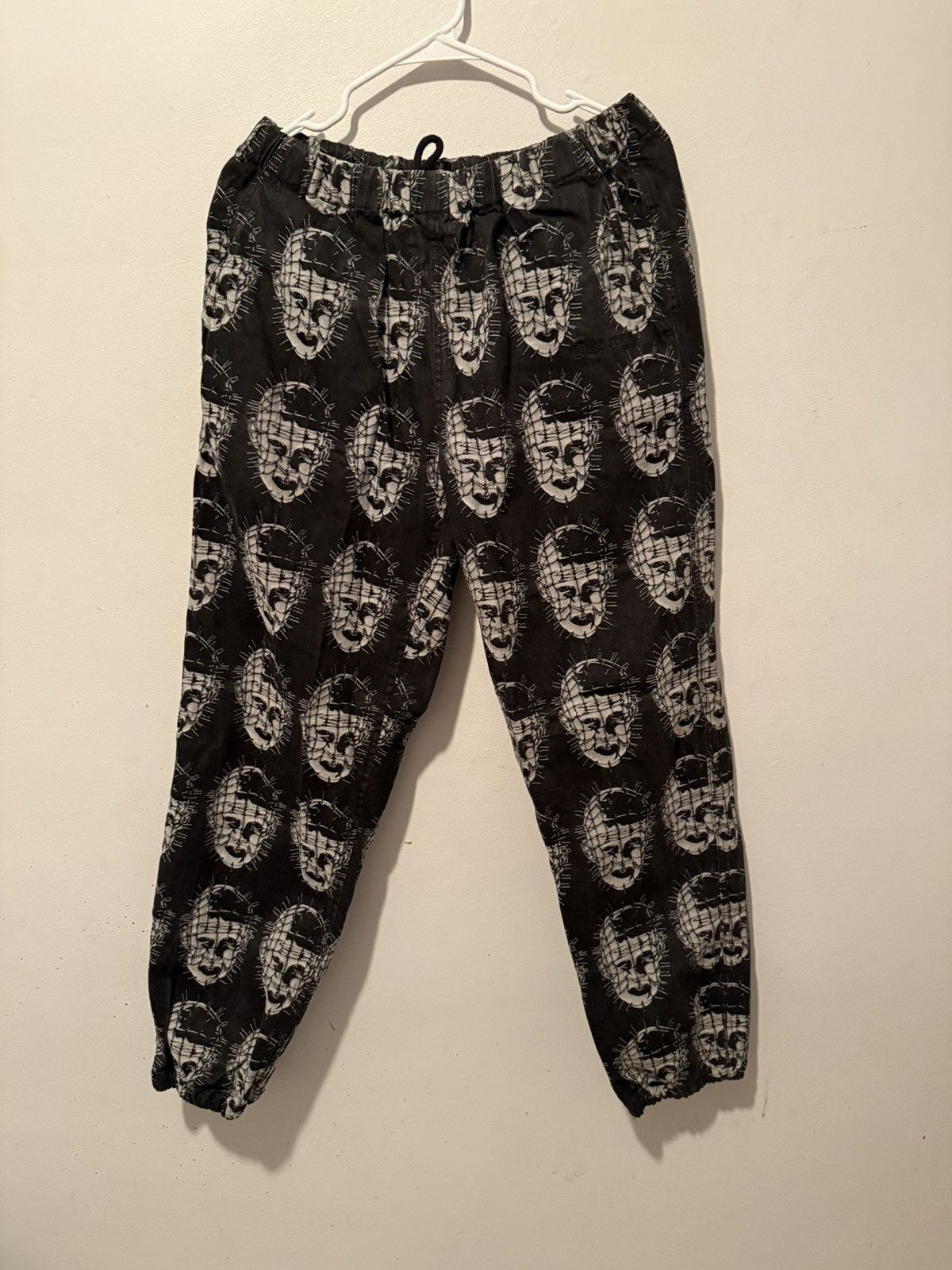 Supreme Supreme Hellraiser Pants SS18 ( Pinhead ) Size US 32 / EU 48 - 1 Thumbnail