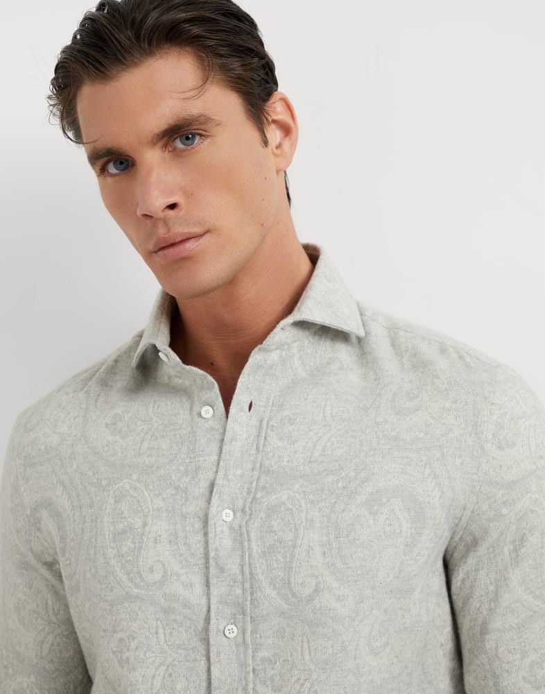 Brunello Cucinelli o1w1db10825 Shirt in Pearl Grey Size US M / EU 48-50 / 2 - 2 Thumbnail