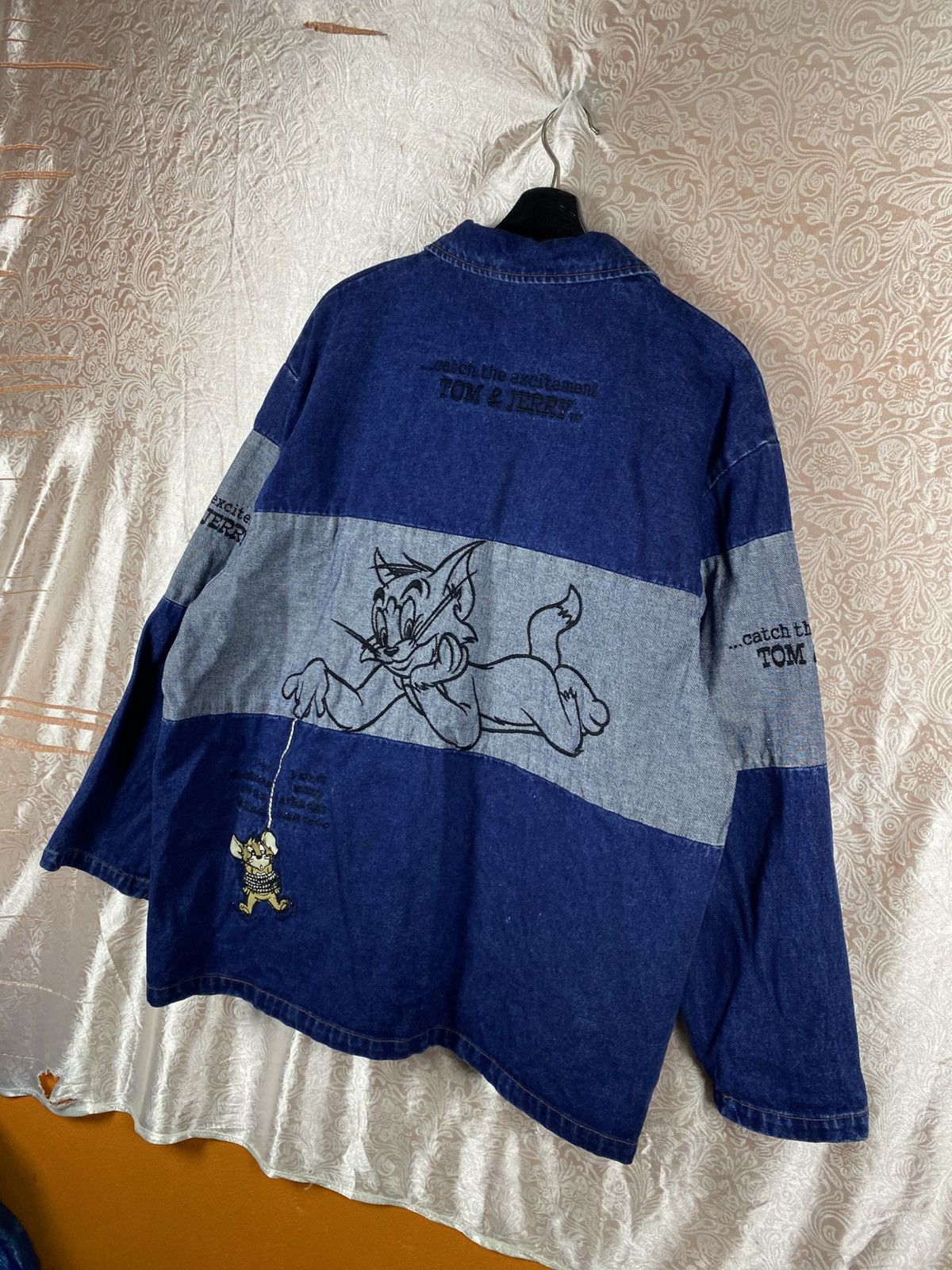 Vintage Vintage Tom & Jerry Two Tone Denim Embroidery Jacket Cartoon Size US L / EU 52-54 / 3 - 12 Thumbnail