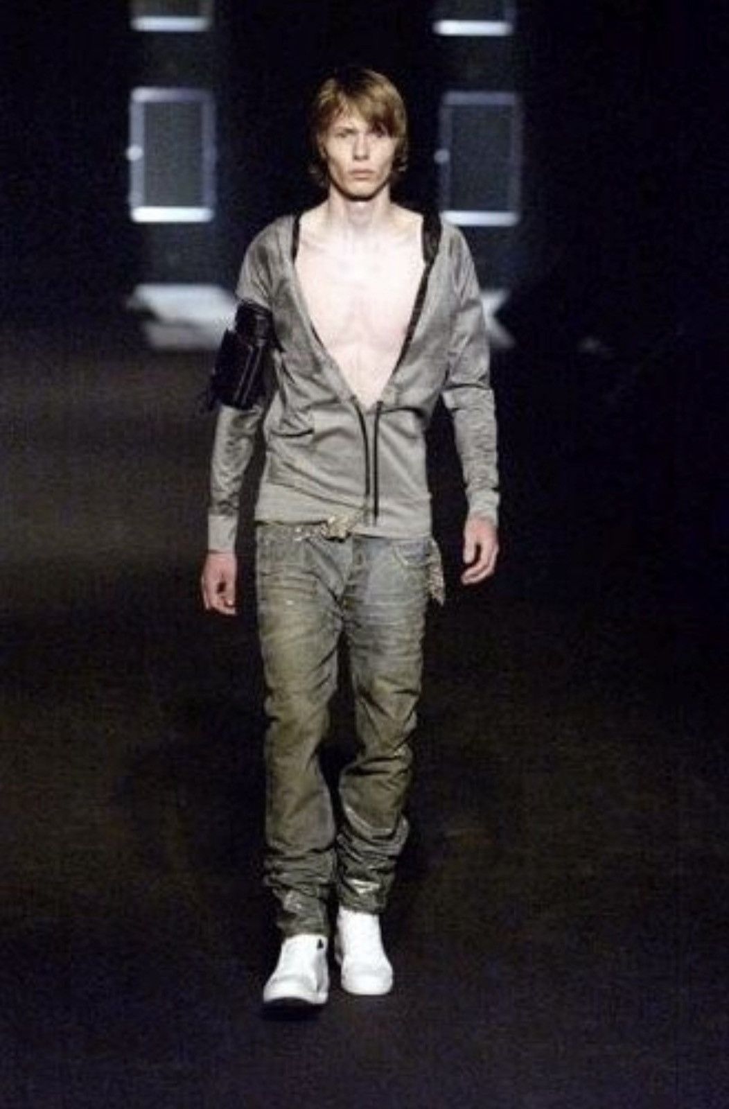 Dior × Hedi Slimane Dior Homme SS04 Bleu Claire Waxed Ice Denim Size US 28 / EU 44 - 11 Thumbnail