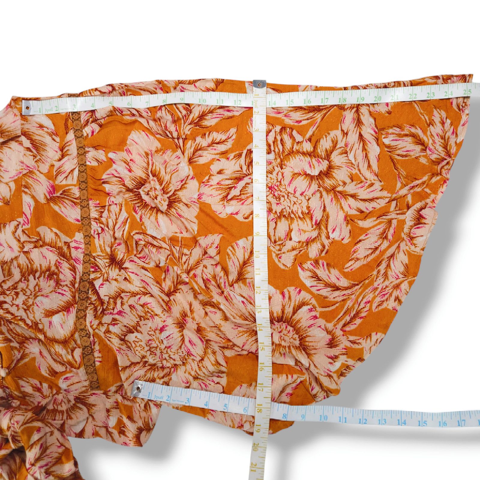 Other NWT Band of the Free Libby Floral Bell Sleeve Crop Top Sz. L Size L / US 10 / IT 46 - 7 Thumbnail