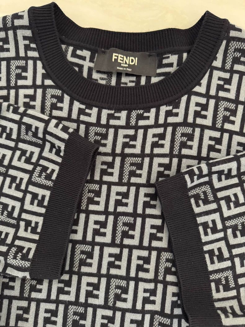 Fendi Fendi Men's logo printed knitwear Size US L / EU 52-54 / 3 - 6 Thumbnail