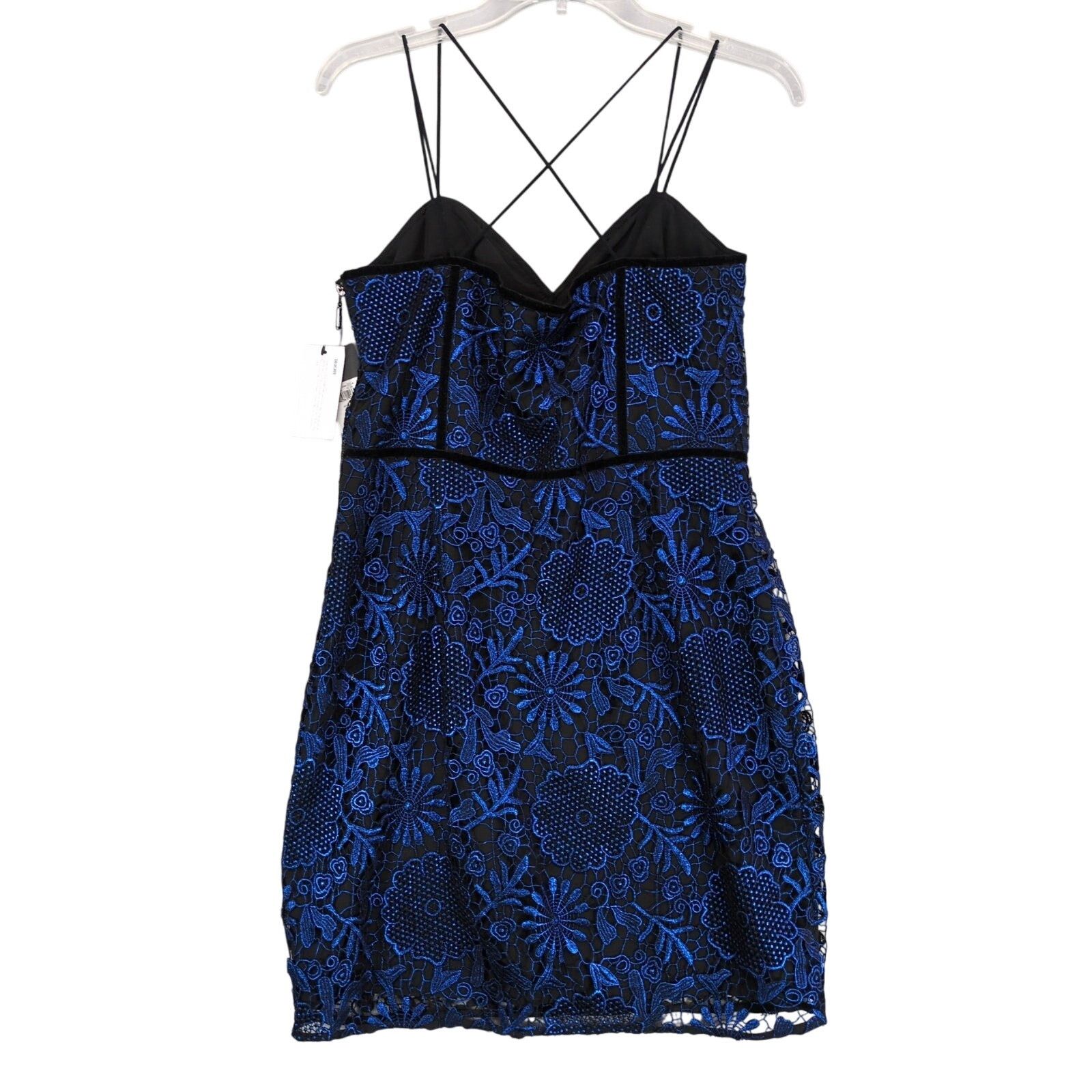 Guess NWT Guess Sz 8 Adina Babydoll Dress, Floral Lace Velvet Trim Size M / US 6-8 / IT 42-44 - 4 Thumbnail