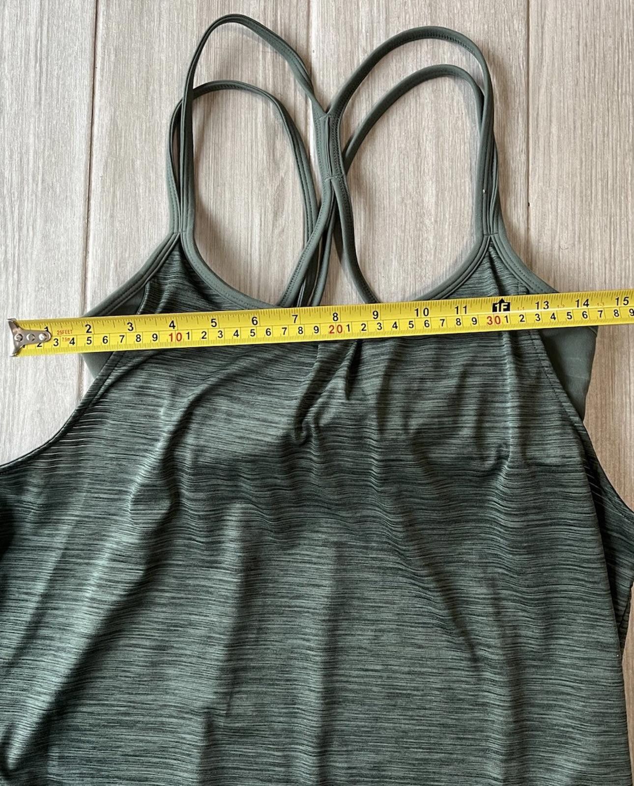 Designer Athleta SHADOW STRIPE ENERGIZE TANK Sz S Size S / US 4 / IT 40 - 3 Thumbnail