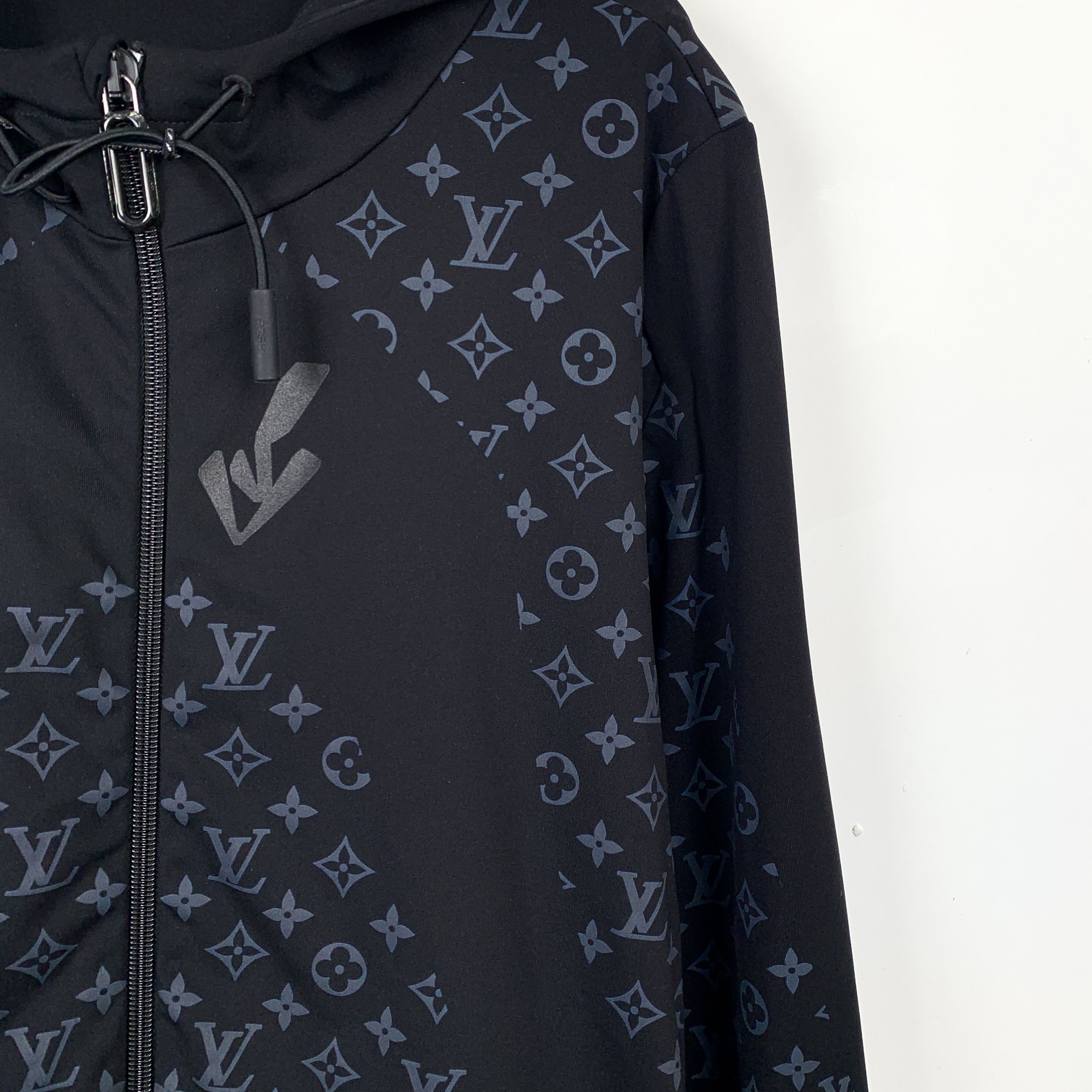 Louis Vuitton Louis Vuitton 22 full print hooded coat Size US M / EU 48-50 / 2 - 5 Thumbnail