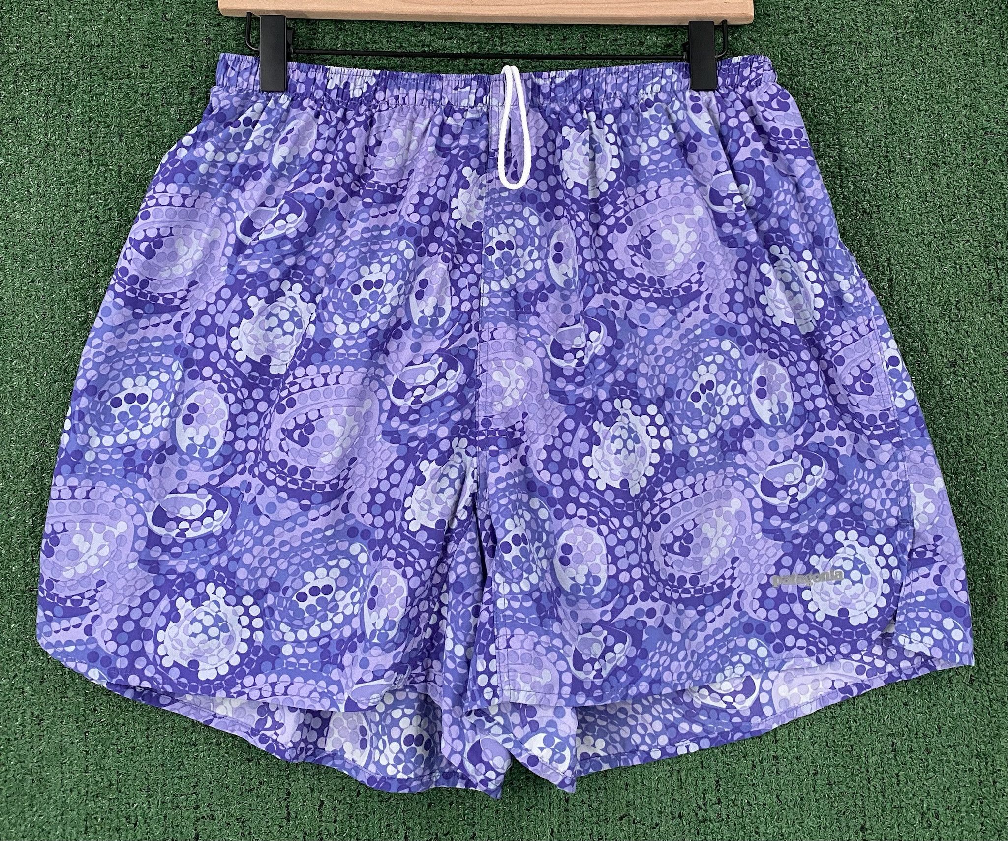 Patagonia 90’s Patagonia Purple Geometric Patterned Lined Shorts Large Size 36" / US 14 / IT 50 - 1 Thumbnail