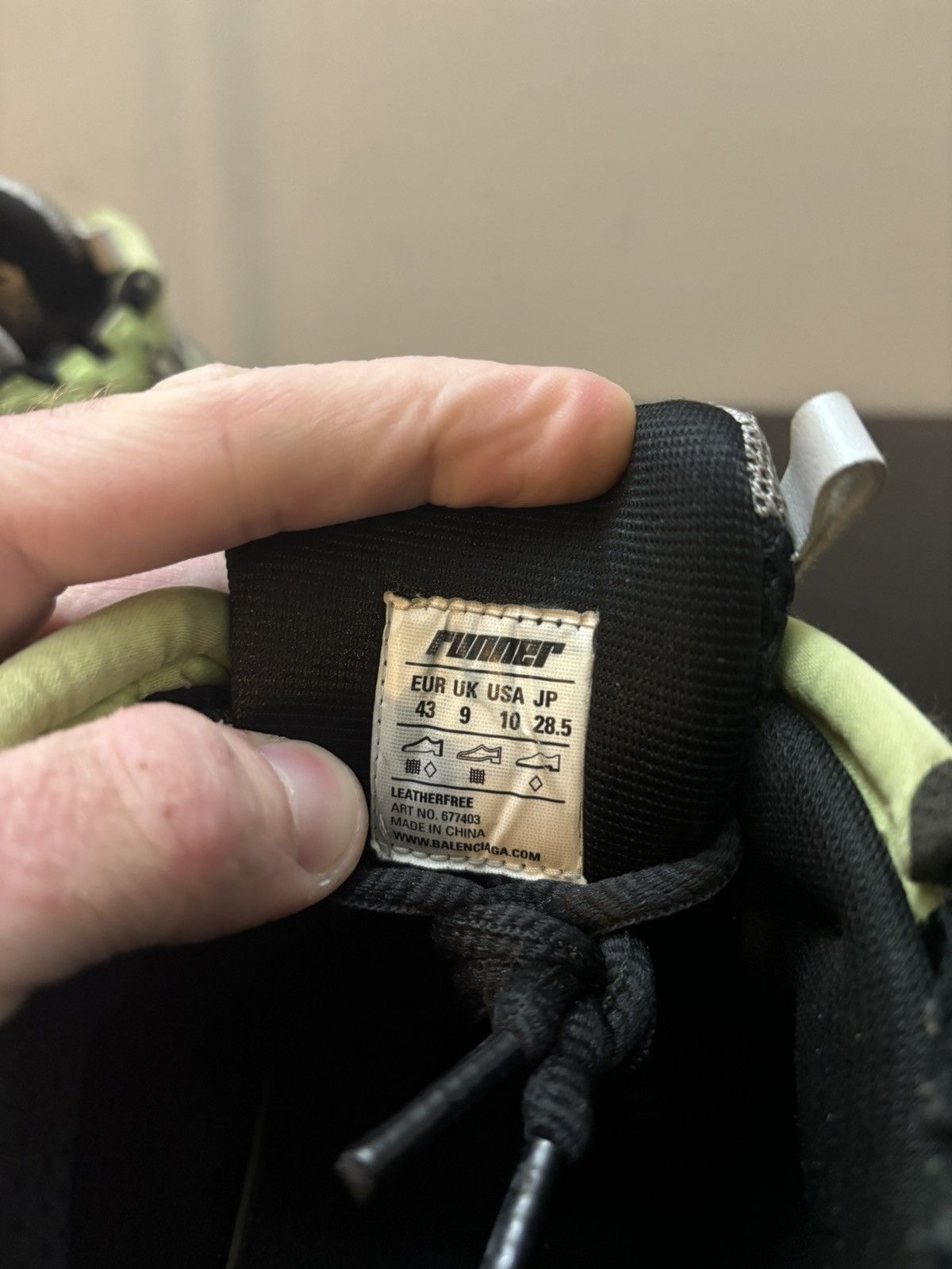 Balenciaga Balenciaga Runner Green Blue Black Grey Size US 10 / EU 43 - 8 Thumbnail