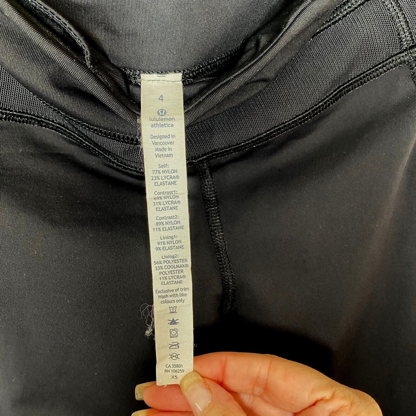 Lululemon Lululemon Black Side Zip Pockets Mesh Detail 7/8 Leggings 4 Size 27" / US 4 / IT 40 - 5 Thumbnail