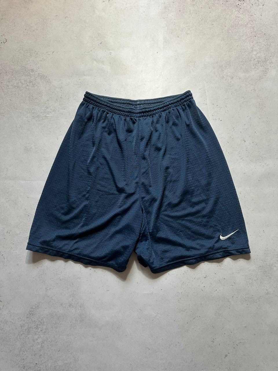 Nike × Vintage Vintage Nike Swoosh Shorts Y2K L Size US 34 / EU 50 - 1 Thumbnail
