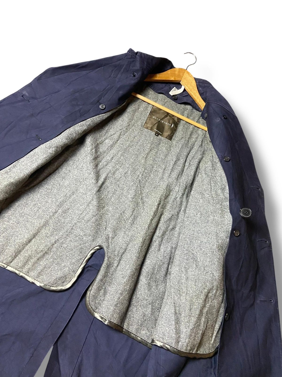 Mackintosh Mackintosh Double Breasted Long Heavy Coat (147) Size US XXS / EU 40 - 6 Thumbnail