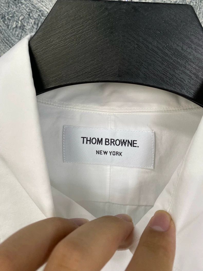 Thom Browne Thom Browne The court gown is made of cotton Size US XL / EU 56 / 4 - 3 Thumbnail
