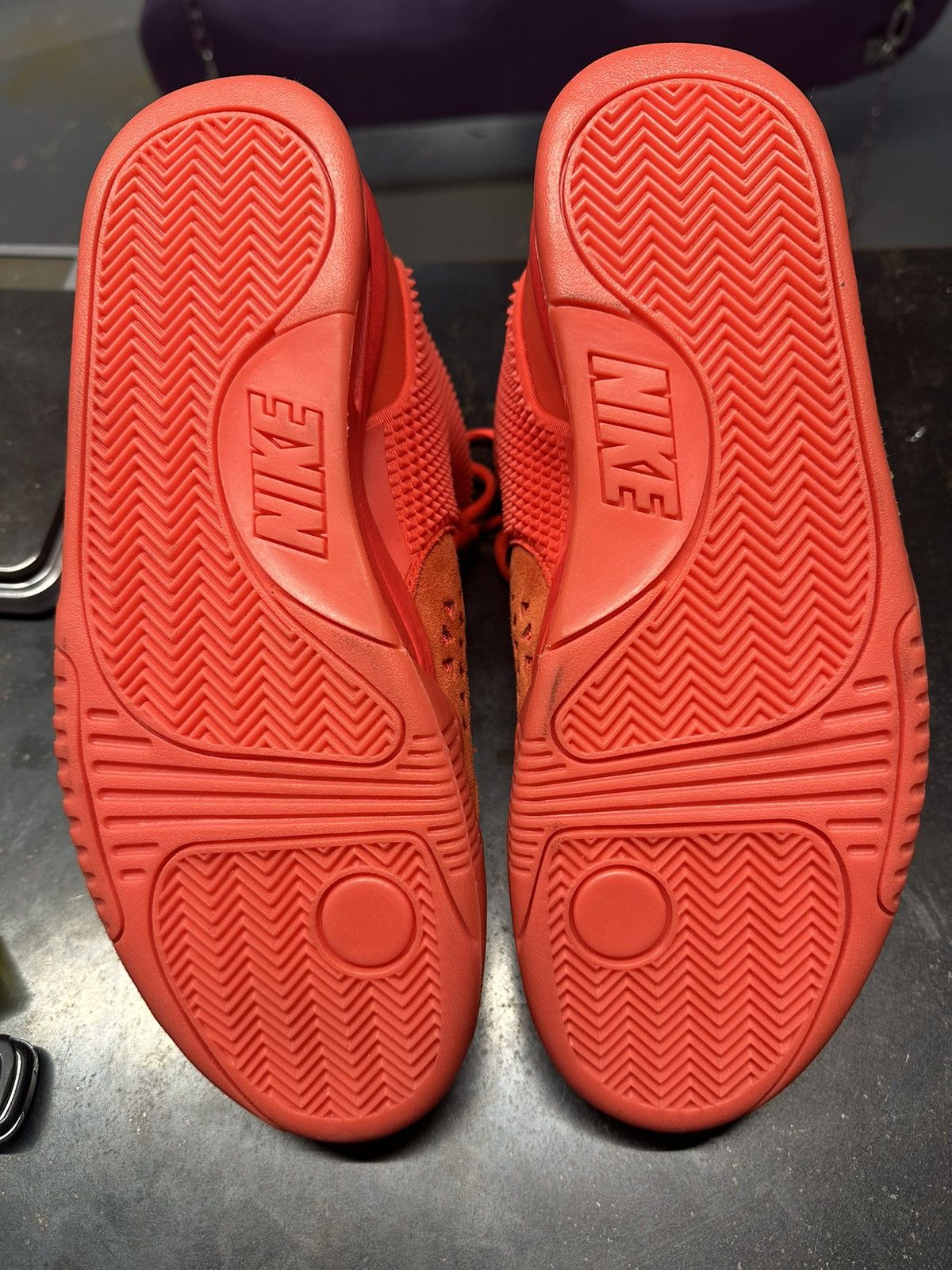 Kanye West × Nike Nike Air Yeezy 2 Red October’s Size US 9 / EU 42 - 5 Thumbnail