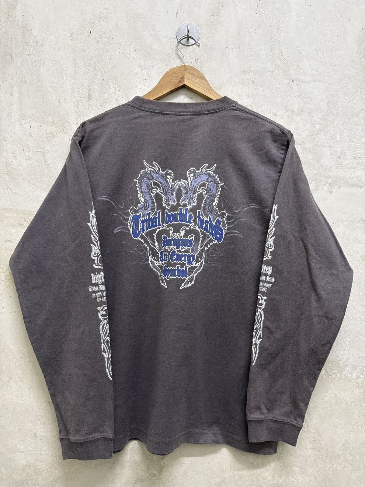 Japanese Brand 2000s Grass Hither Dragon Cyber Sigilism LS y2k Tees Size US M / EU 48-50 / 2 - 1 Thumbnail