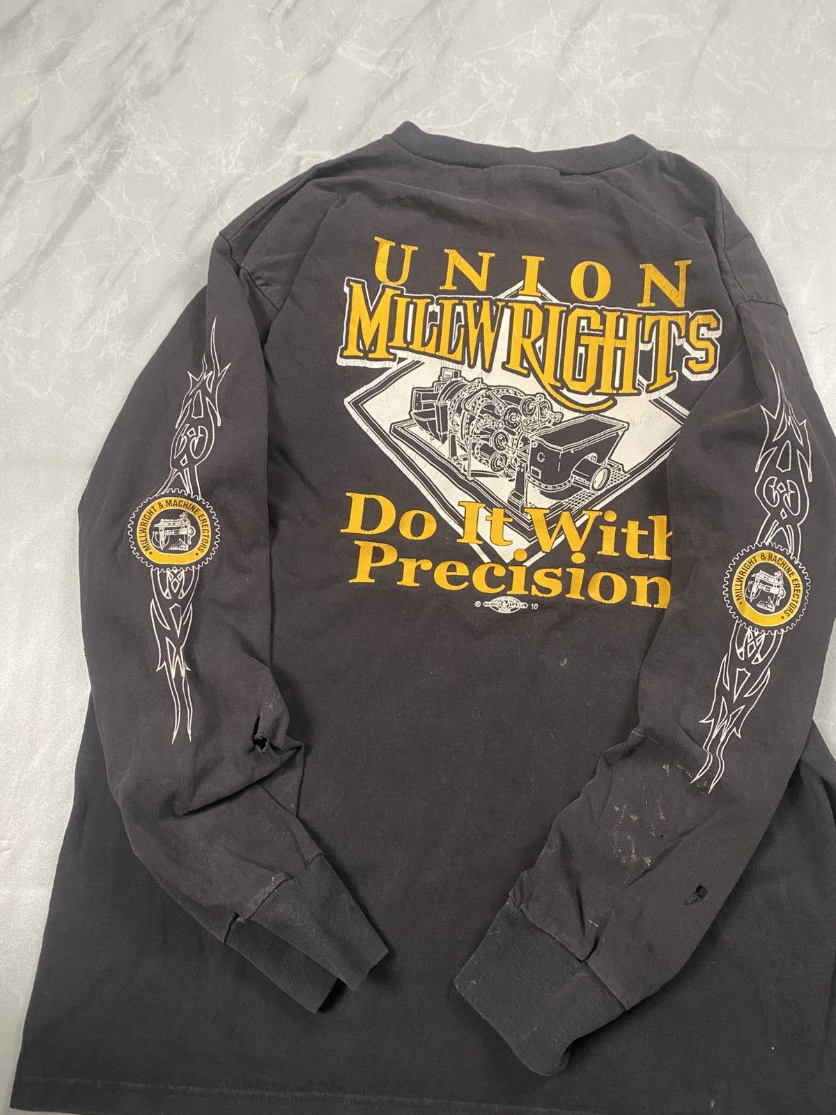 Other Vintage 00s Union Millw Rights Co Distressed Longsleeve Size US L / EU 52-54 / 3 - 6 Thumbnail