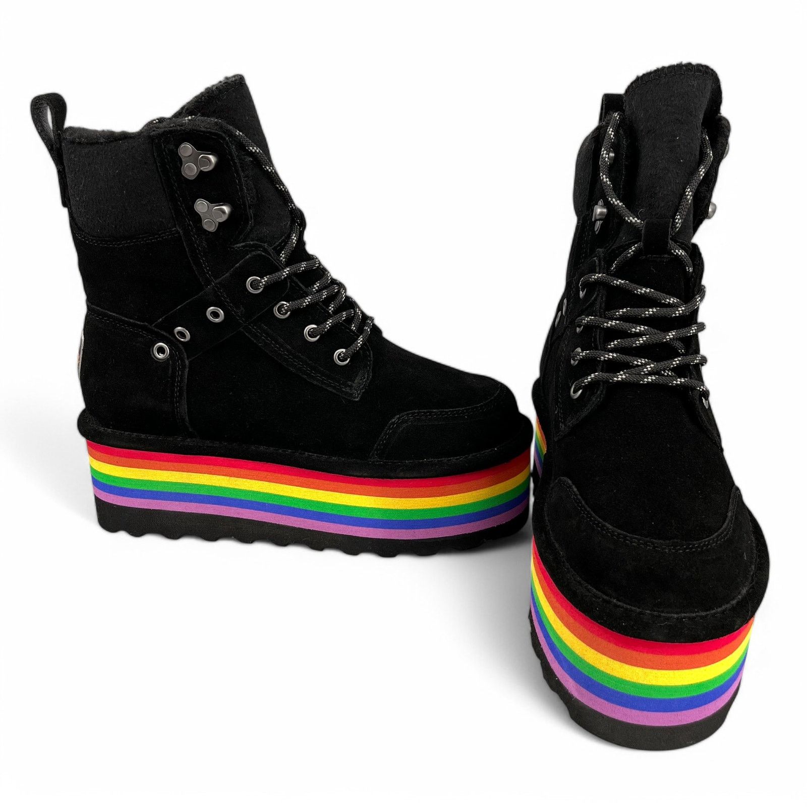 Other Bearpaw Retro Alicia Boots Black Rainbow Platform Womens 8 Size US 8 / IT 38 - 15 Thumbnail