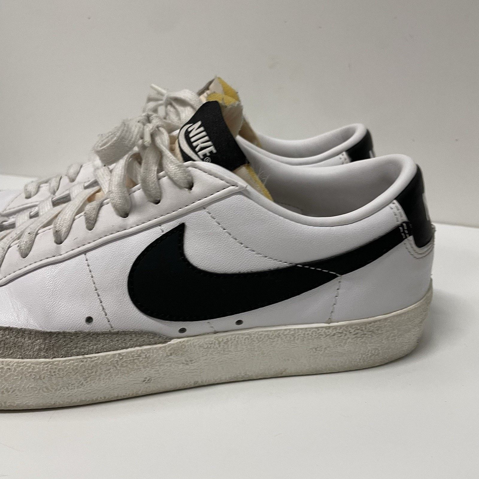 Nike Nike Blazer Low 77 Vintage Shoes White Black Sneakers SZ 11 Size US 11 / EU 44 - 2 Thumbnail