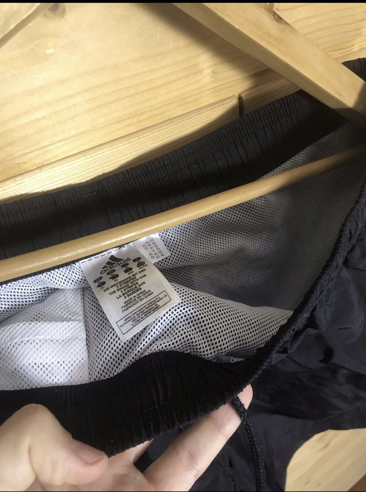 Adidas 2005 Vintage Adidas shorts Size US 36 / EU 52 - 2 Thumbnail