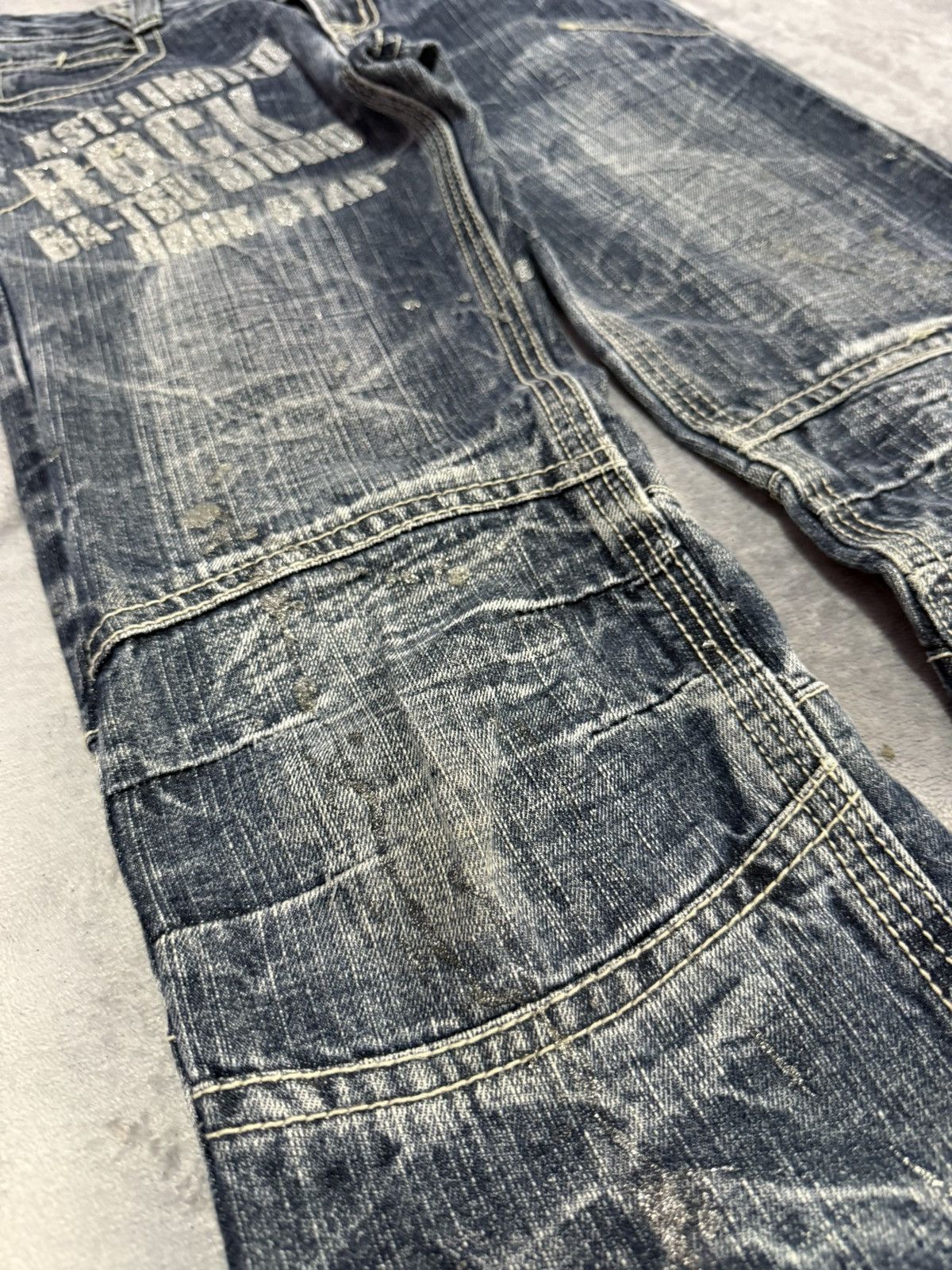 5351 POUR LES HOMMES × Japanese Brand × Le Grande Bleu (L.G.B.) Ba-Tsu Studio Kevlar Paint glitter Heavy Wash Jeans Size US 27 - 7 Thumbnail