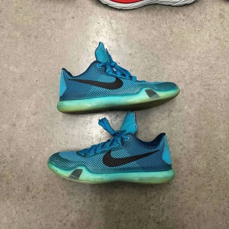 Nike Nike Kobe 10 GS 5AM Flight 726067403 Gs size 7Y/ 8.5 women Size US 8.5 / IT 38.5 - 1 Thumbnail