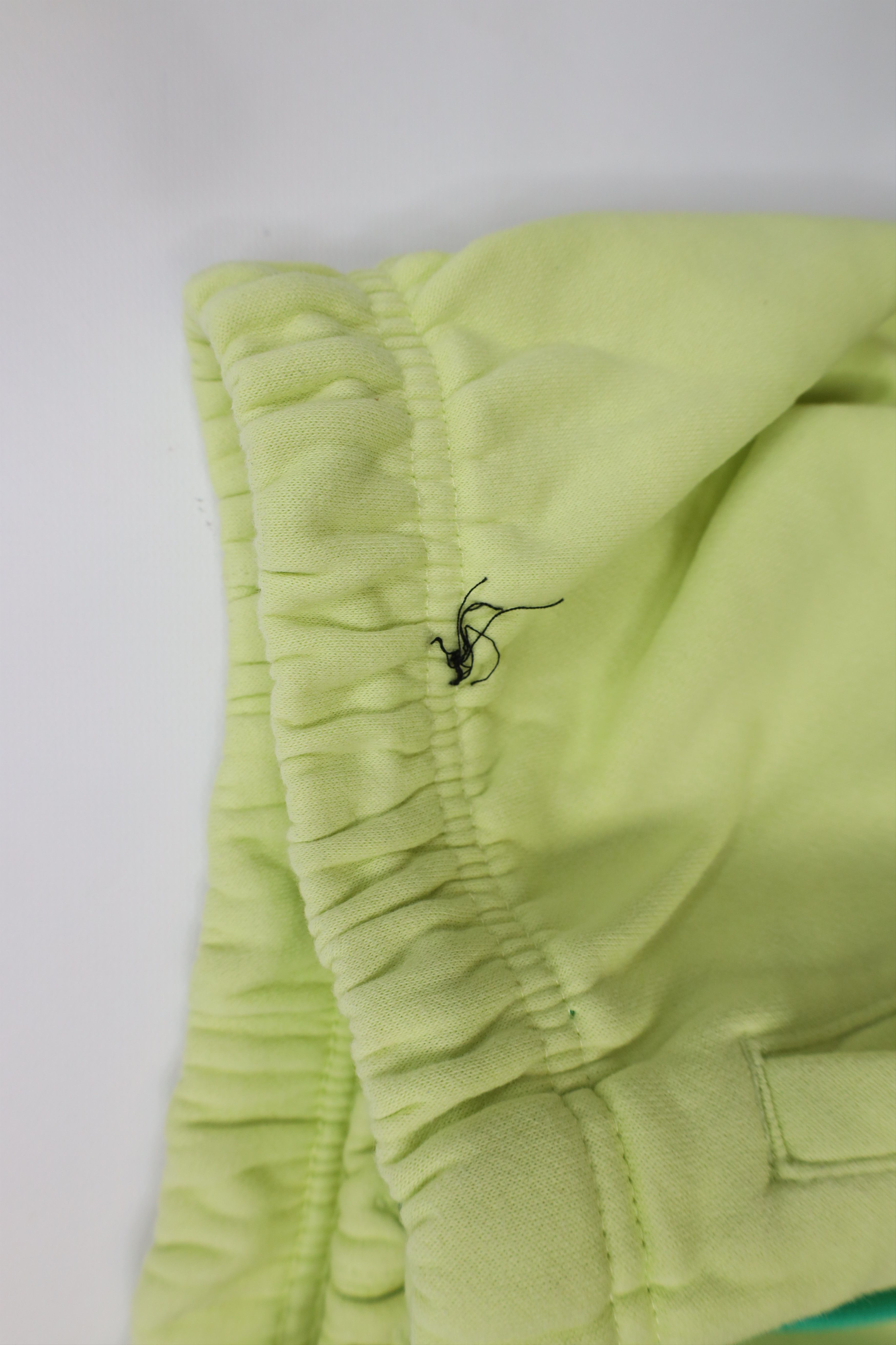 Nike Nike Air Jordan Big Logo Jumpman Fleece Shorts Lime Green Size US 32 / EU 48 - 8 Thumbnail