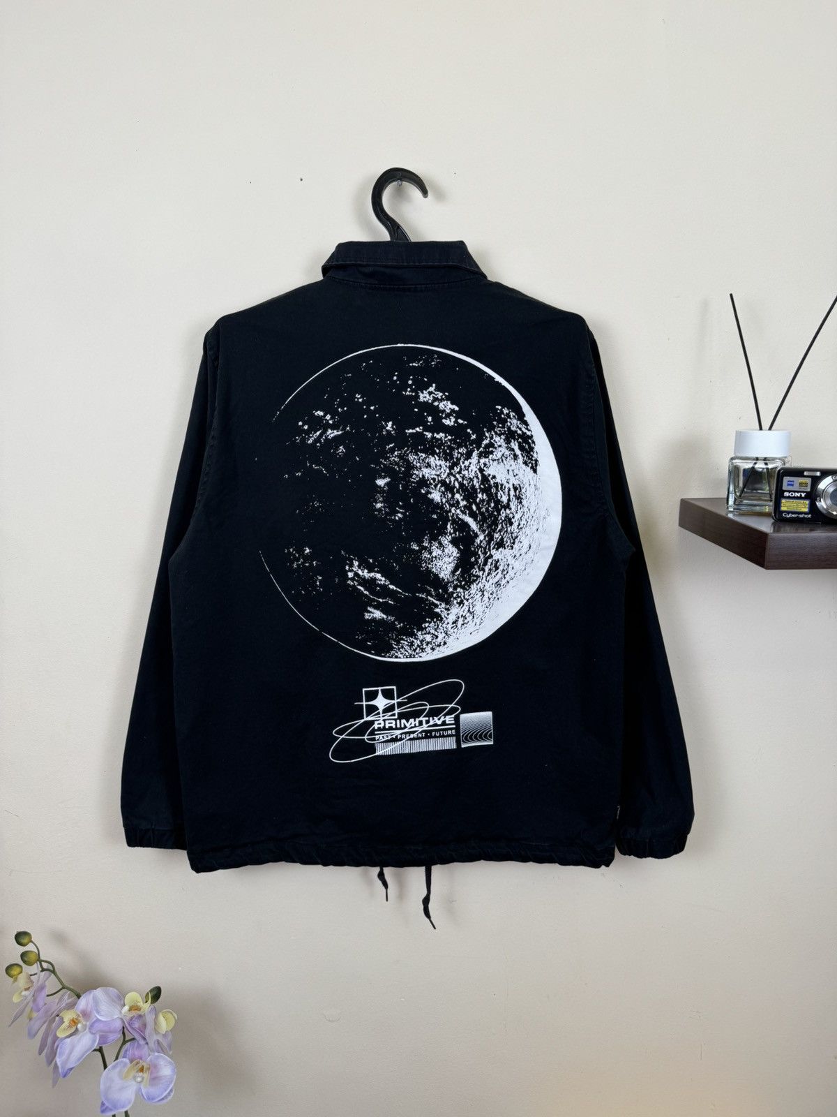 Primitive Primitive Moon Coach Jacket Skateboarding Streetwear L Hype Size US L / EU 52-54 / 3 - 15 Thumbnail