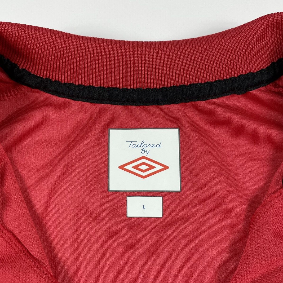 Umbro Umbro Wales FC Home Soccer Jersey Size US L / EU 52-54 / 3 - 8 Thumbnail