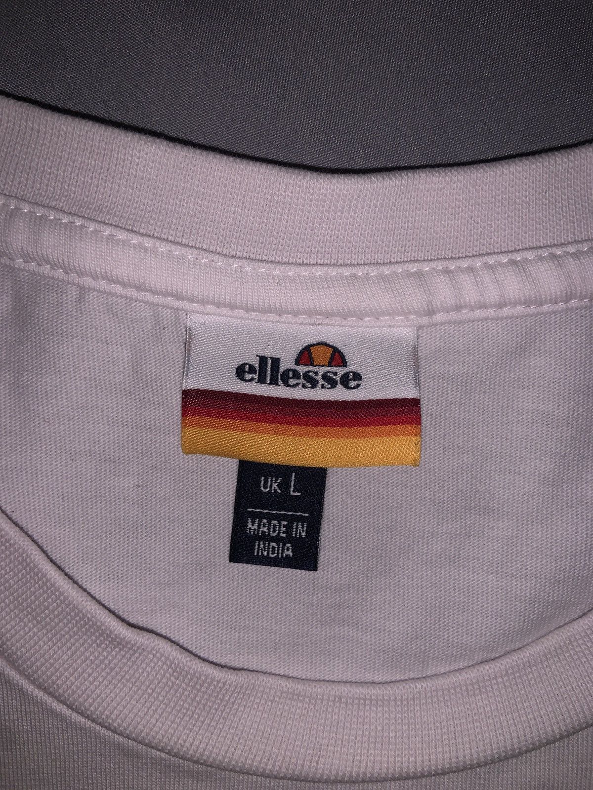 Ellesse Ellesse Retro 80’s Classic Logo - Size L Size US L / EU 52-54 / 3 - 3 Thumbnail