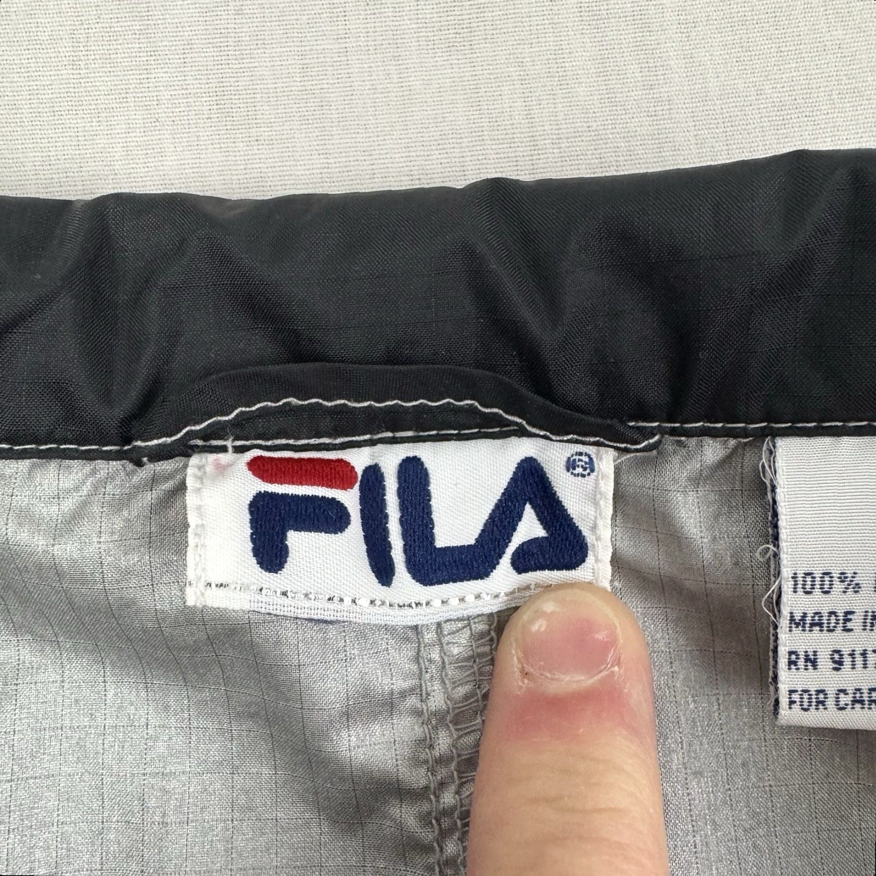 Fila VINTAGE FILA Windbreaker Jacket Mens XL Black Nylon Zip 90s Y2K Hipster Quarter Zip Size US XL / EU 56 / 4 - 5 Thumbnail