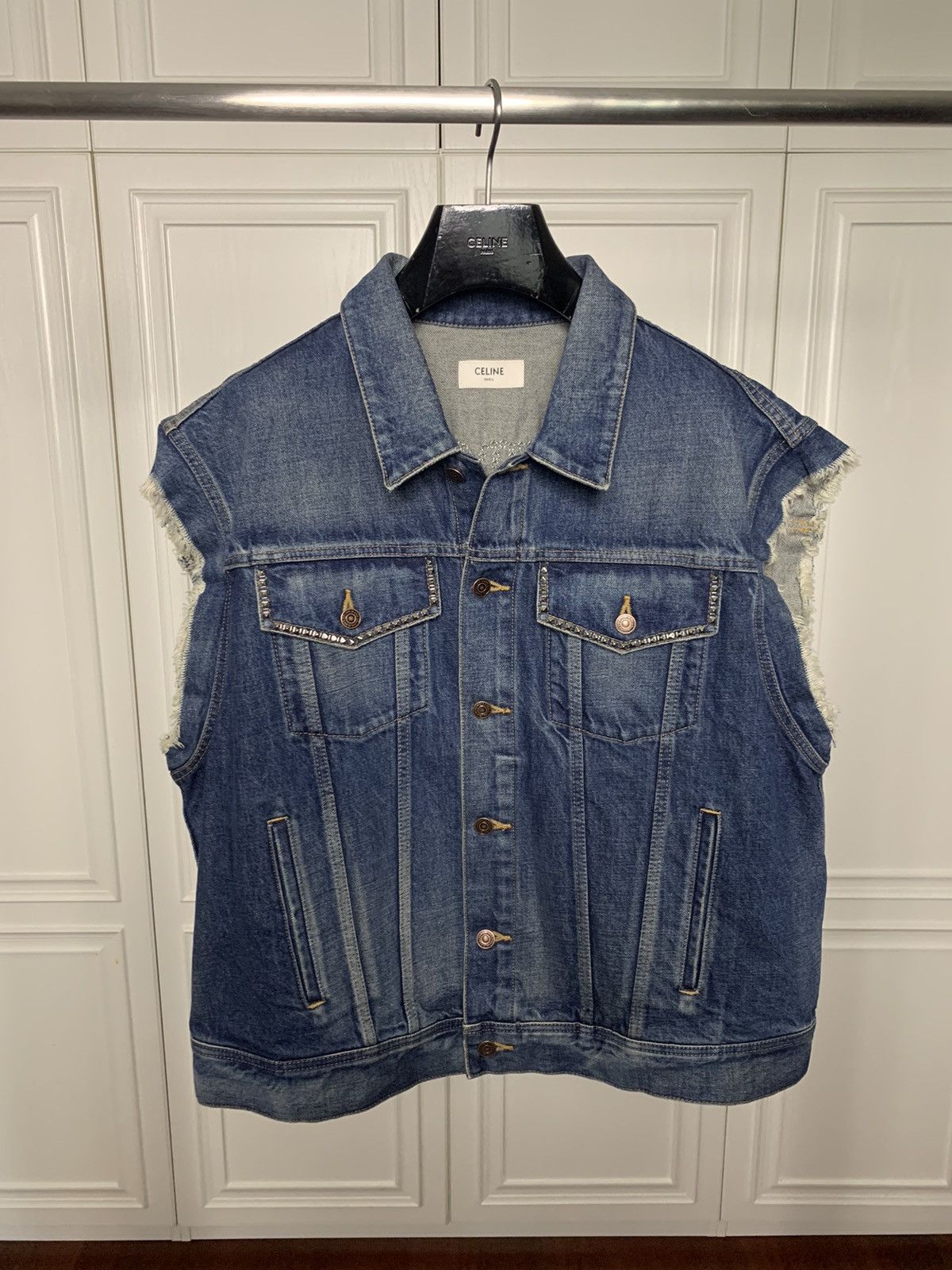 Celine Celine 2022SS Dark unionwash Studded denim vest Size US L / EU 52-54 / 3 - 2 Thumbnail
