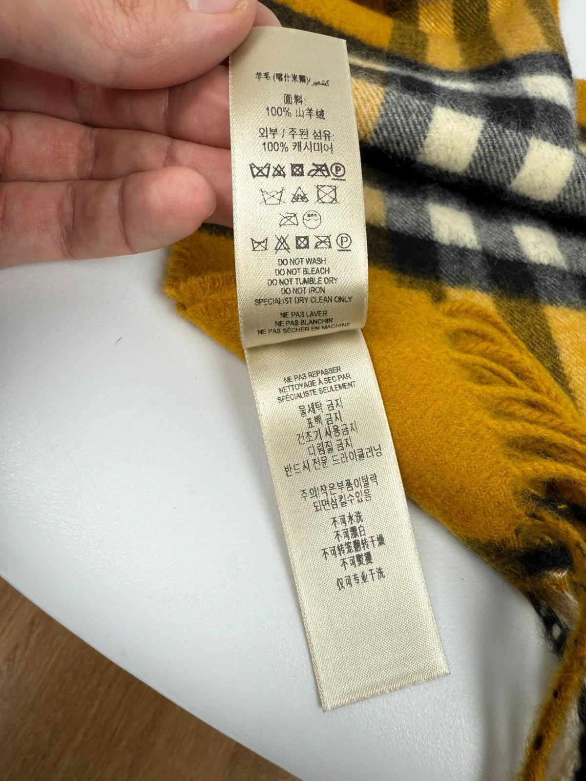 Burberry Burberry Nova Check Scarf 100% Cashmere Made In Scotland Size ONE SIZE - 8 Thumbnail
