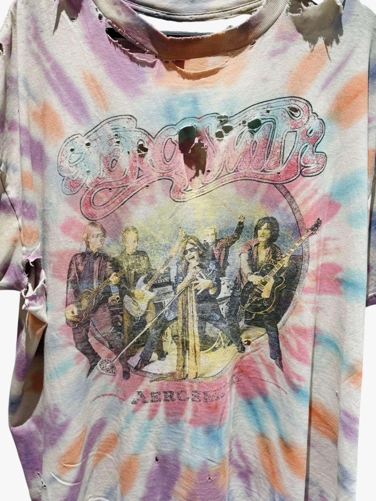 Aerosmith RARE Thrashed & Faded Aerosmith Run DMC Vintage Band Tee Size US XXL / EU 58 / 5 - 4 Thumbnail